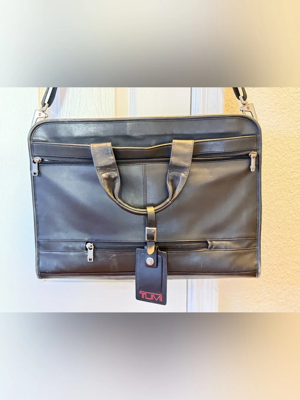 Tumi Black Leather Laptop Briefcase with Shoulder Strap